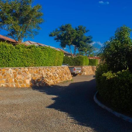 Douglas Lodge & Apartments Lilongwe Ngoại thất bức ảnh