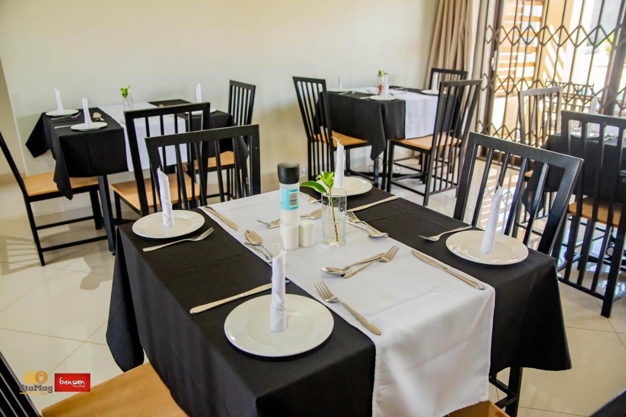 Douglas Lodge & Apartments Lilongwe Ngoại thất bức ảnh