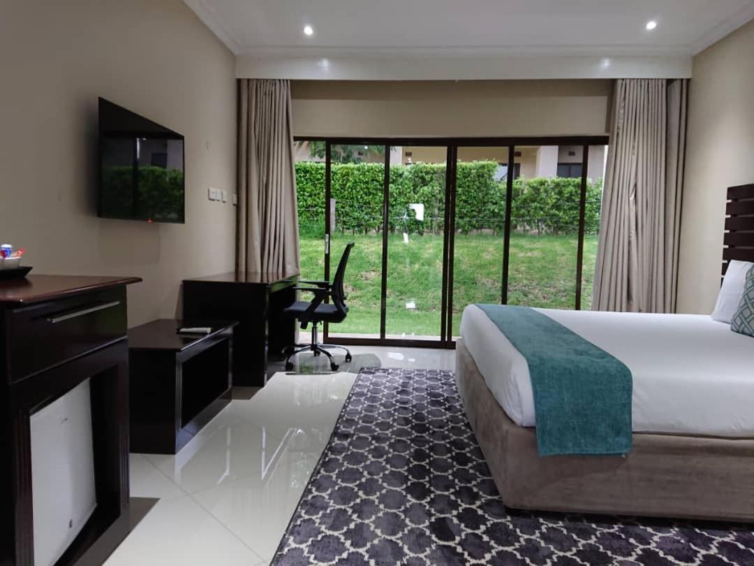 Douglas Lodge & Apartments Lilongwe Ngoại thất bức ảnh