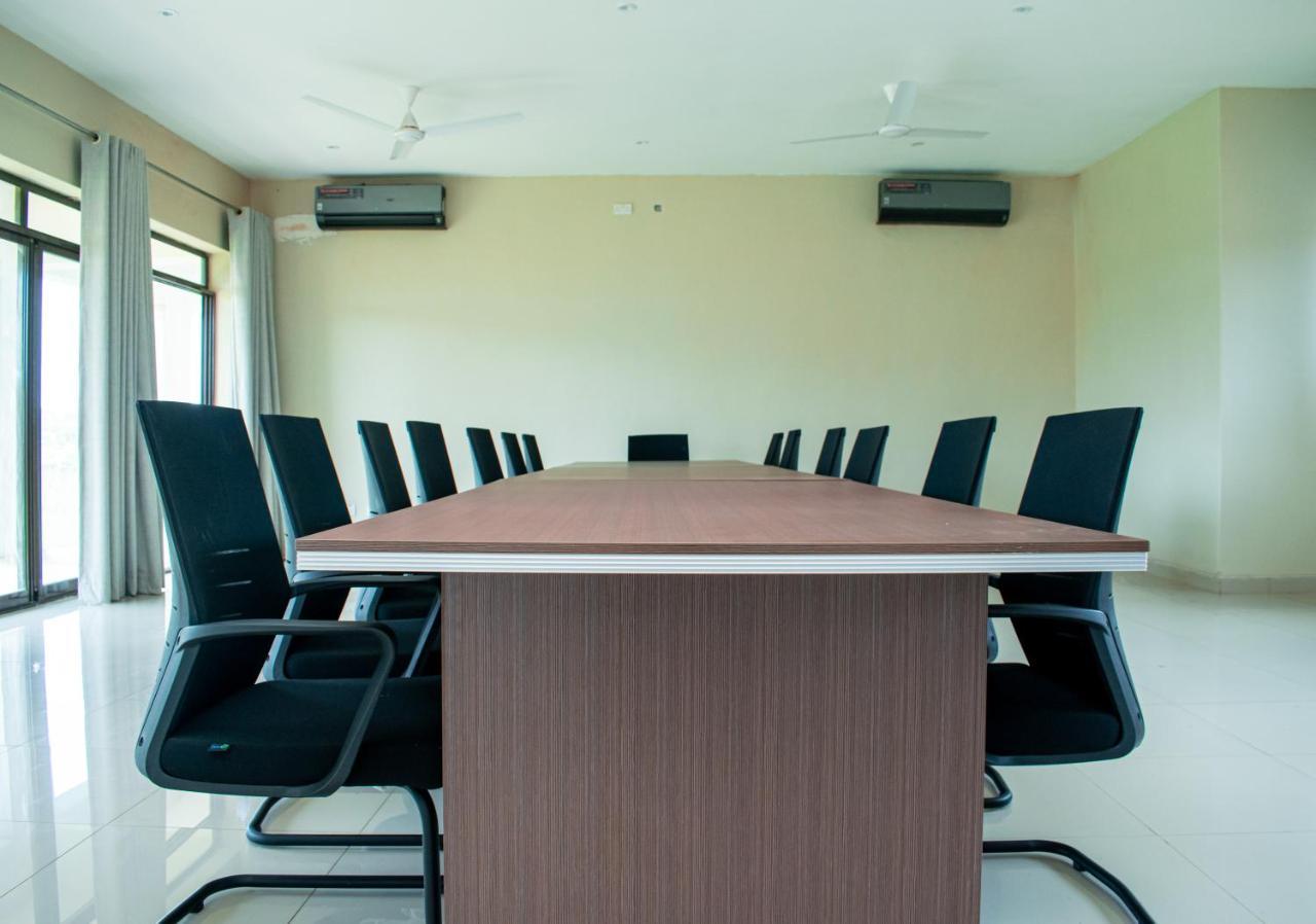Douglas Lodge & Apartments Lilongwe Ngoại thất bức ảnh