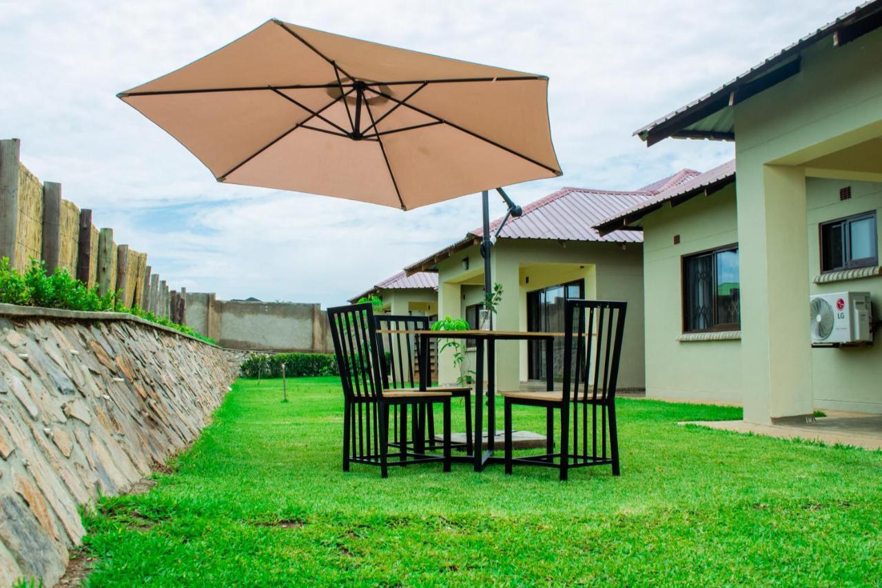 Douglas Lodge & Apartments Lilongwe Ngoại thất bức ảnh